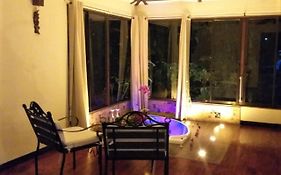 Tropical Suites&Villas